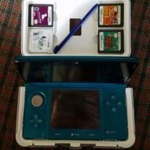 Nintendo with games in styluses